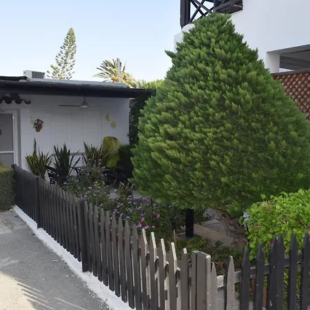 بيت للعطل Pampering Dream, A Stunning Luxury Retreat At Yialos Village