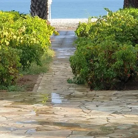 Pampering Dream, A Stunning Luxury Retreat At Yialos Village *