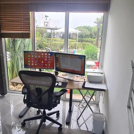 بيت للعطل Pampering Dream, A Stunning Luxury Retreat At Yialos Village *