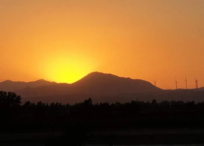 Pampering Dream, A Stunning Luxury Retreat At Yialos Village Meneou